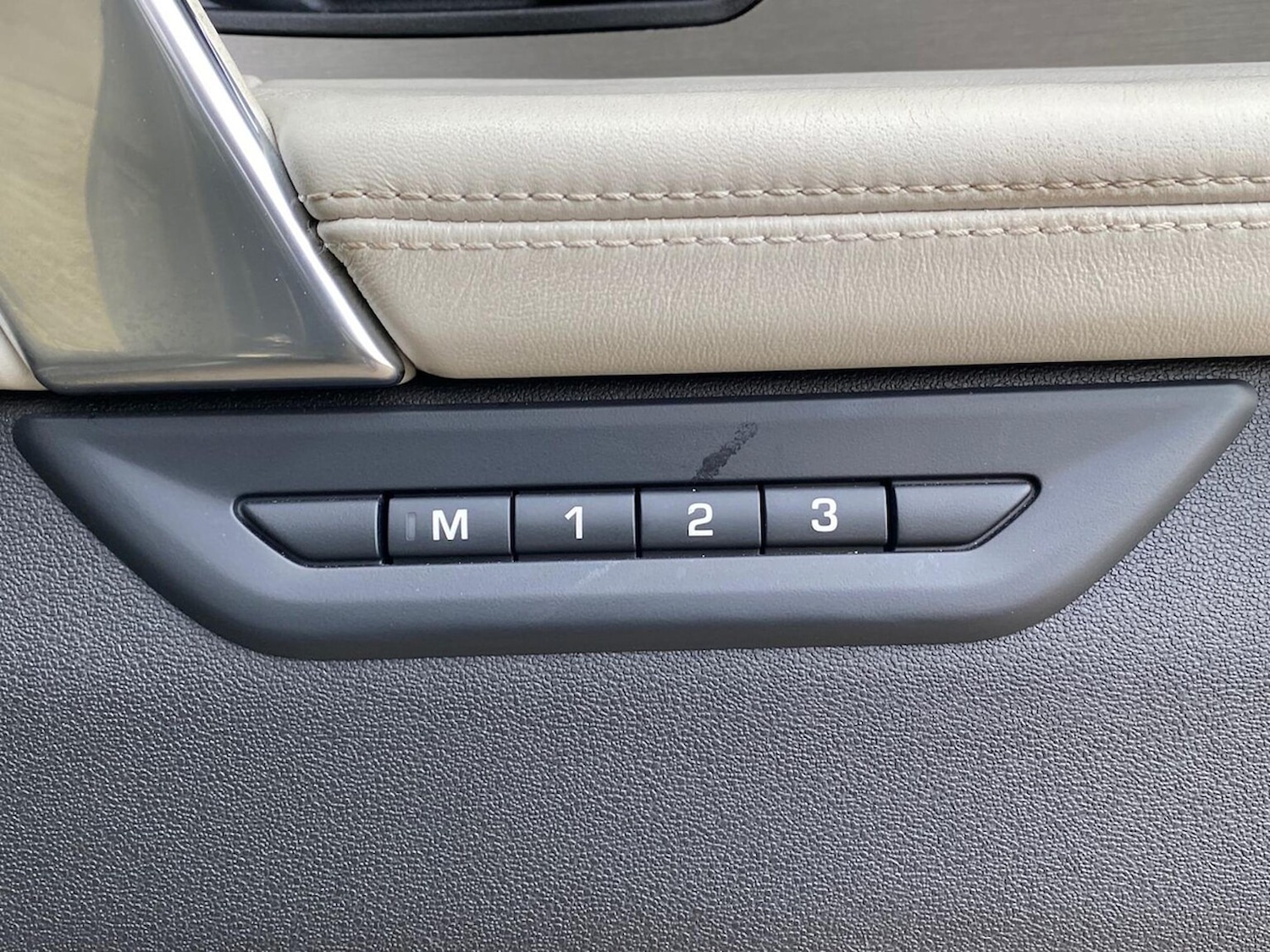 Used Land Rover Discovery Sport 2024 for sale - 78053562: Photo 25