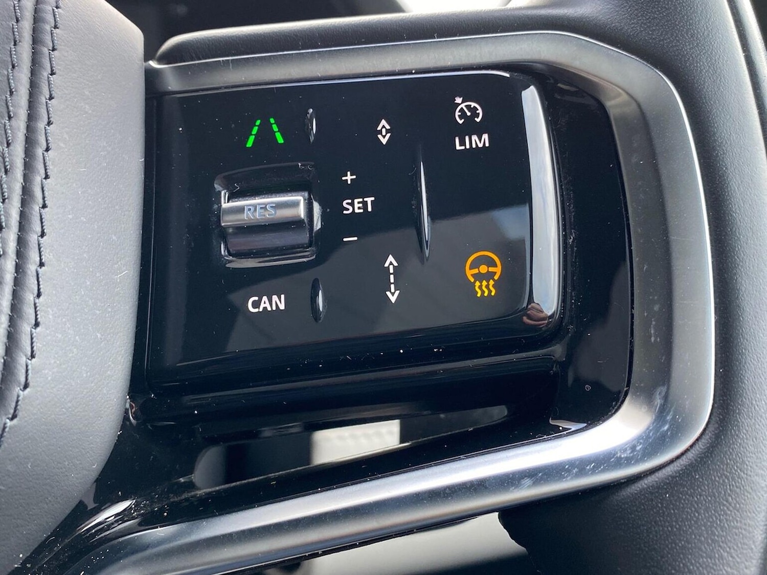 Used Land Rover Discovery Sport 2024 for sale - 78053562: Photo 41