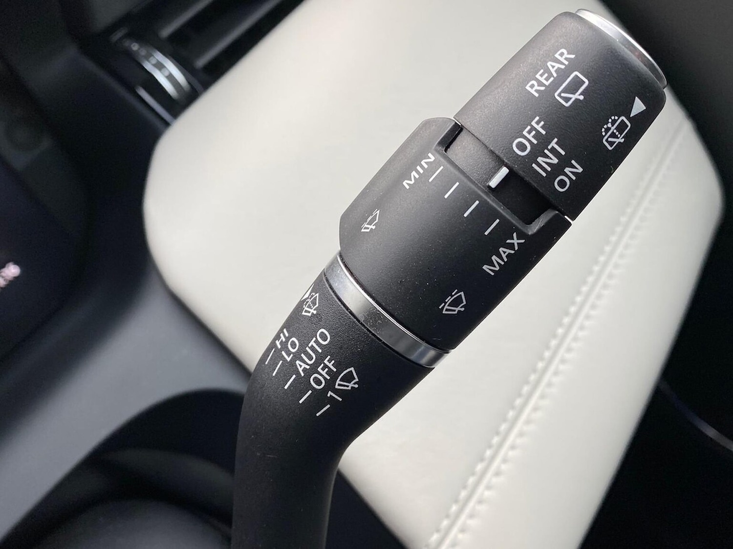 Used Land Rover Discovery Sport 2024 for sale - 78053562: Photo 43