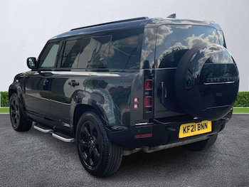 Used Land Rover Defender 2021 for sale - 79156454: Photo