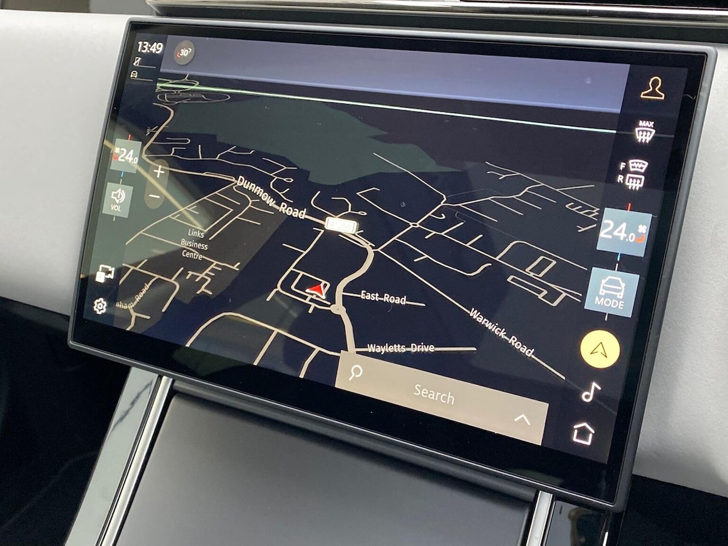 Used Land Rover Range Rover Velar 2024 for sale - 77715389: Photo 11