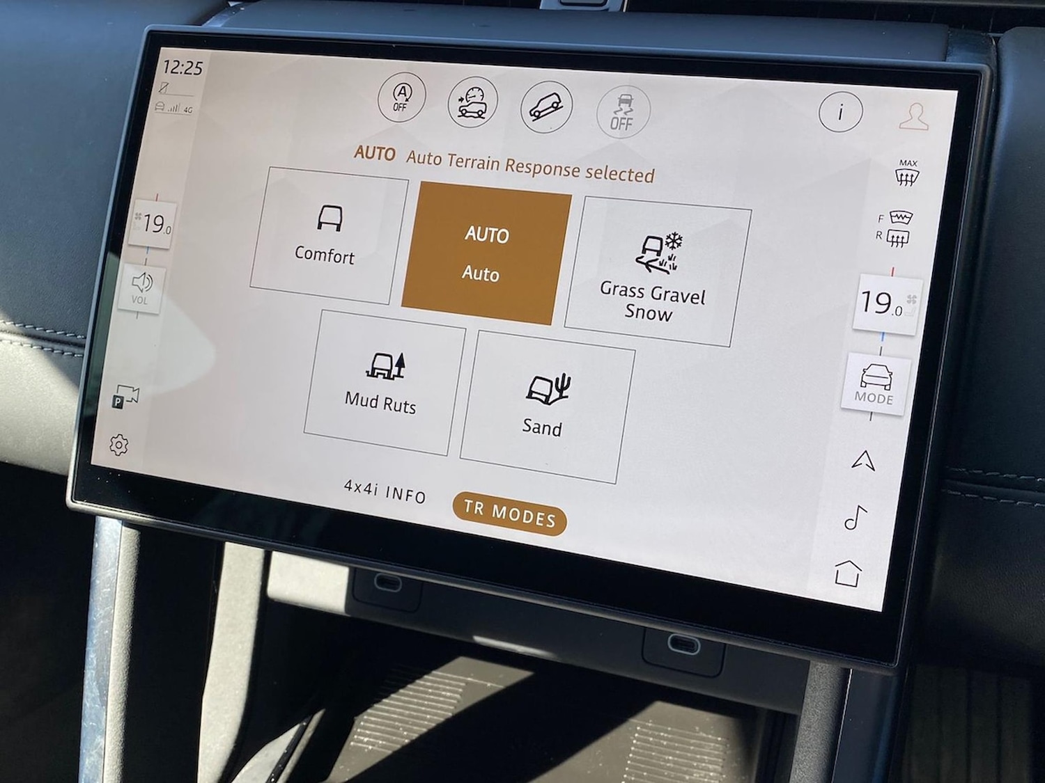 Used Land Rover Discovery Sport 2024 for sale - 78194124: Photo 34