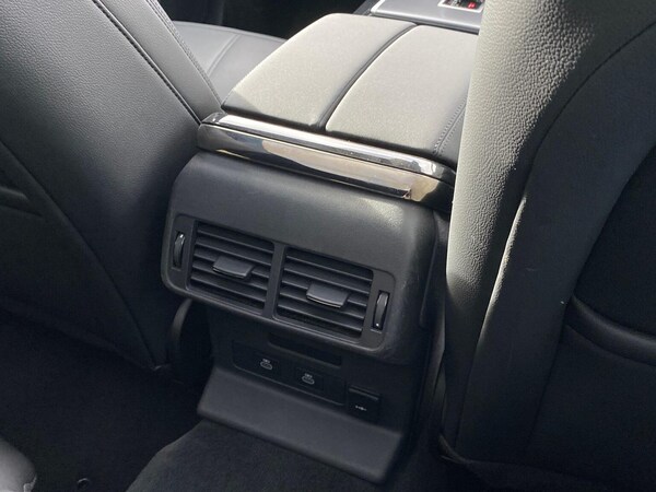 Used Land Rover Range Rover Velar 2023 for sale - 76331077: Photo 18