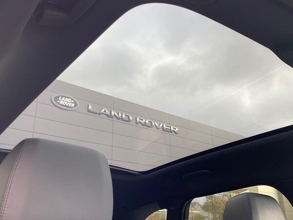Used Land Rover Range Rover Velar 2023 for sale - 76331077: Photo 23