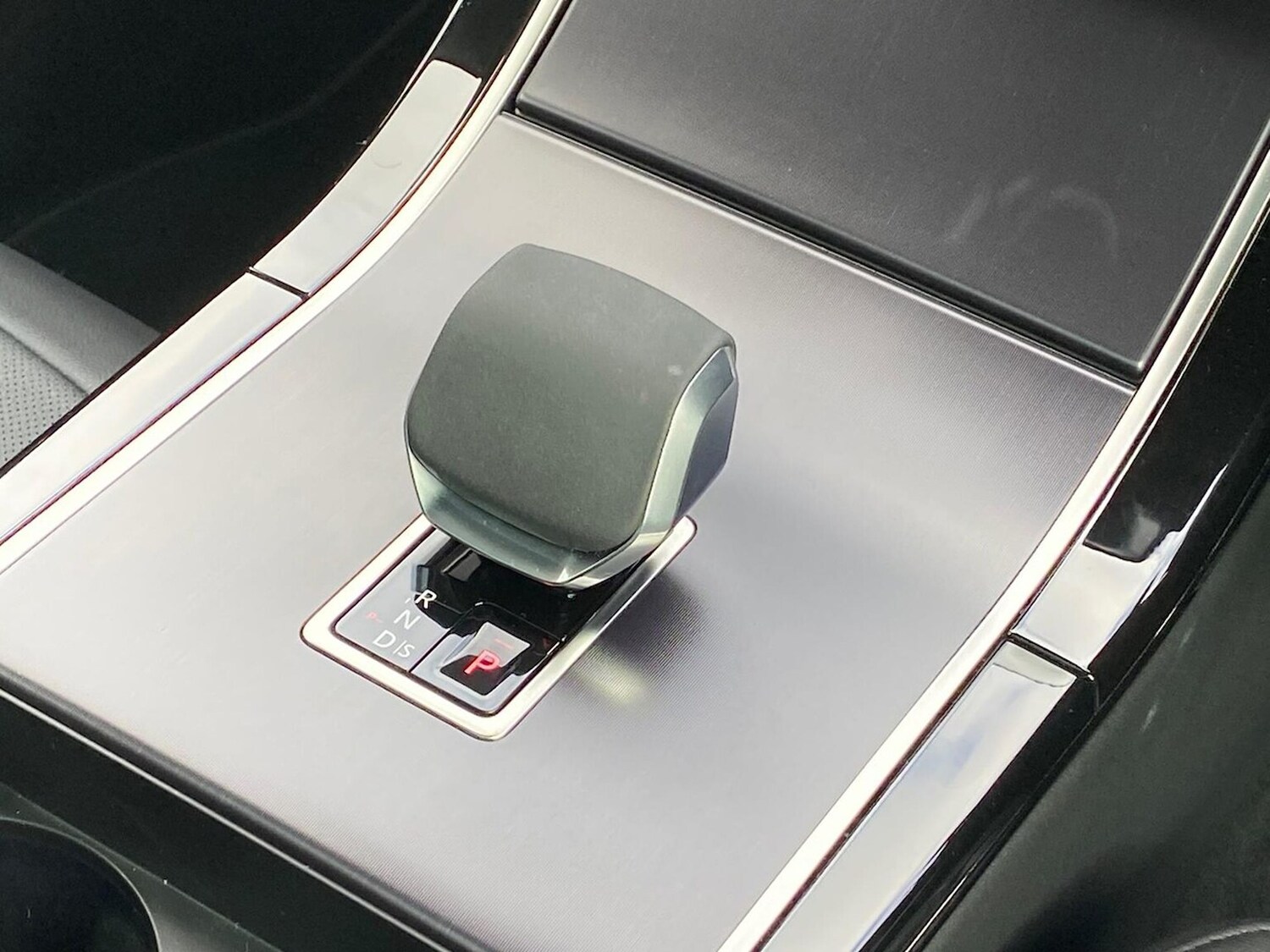 Used Land Rover Range Rover Evoque 2025 for sale - 76077738: Photo 13