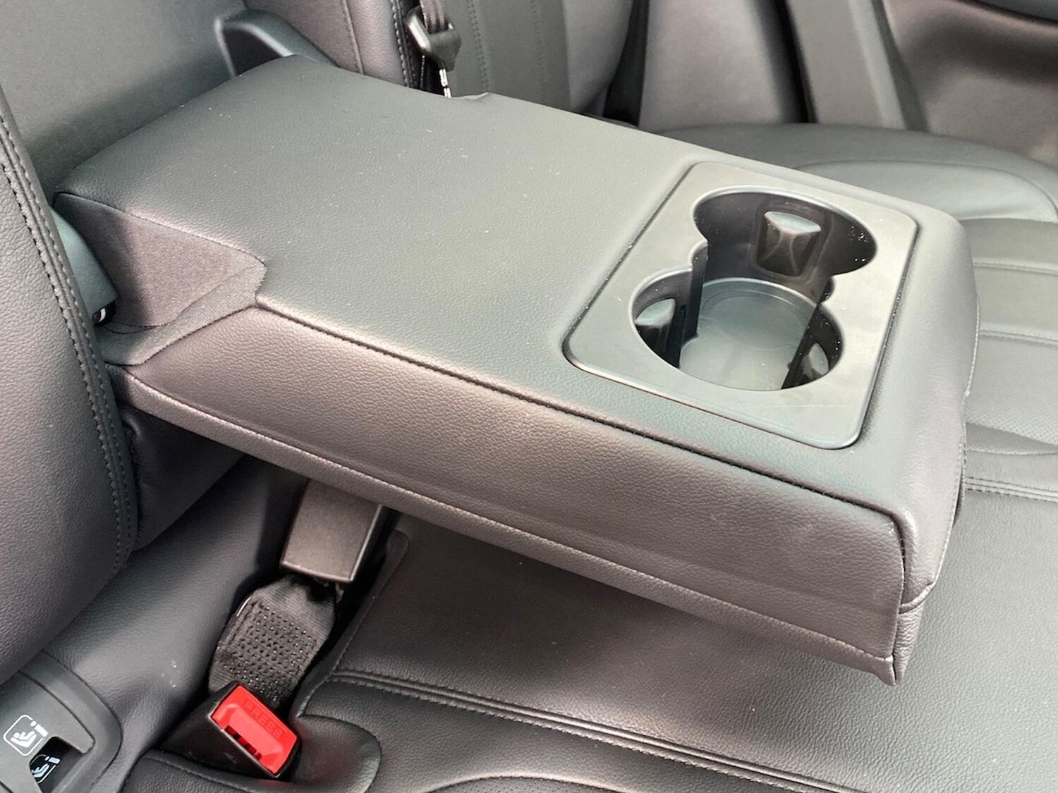 Used Land Rover Range Rover Evoque 2025 for sale - 76077738: Photo 28