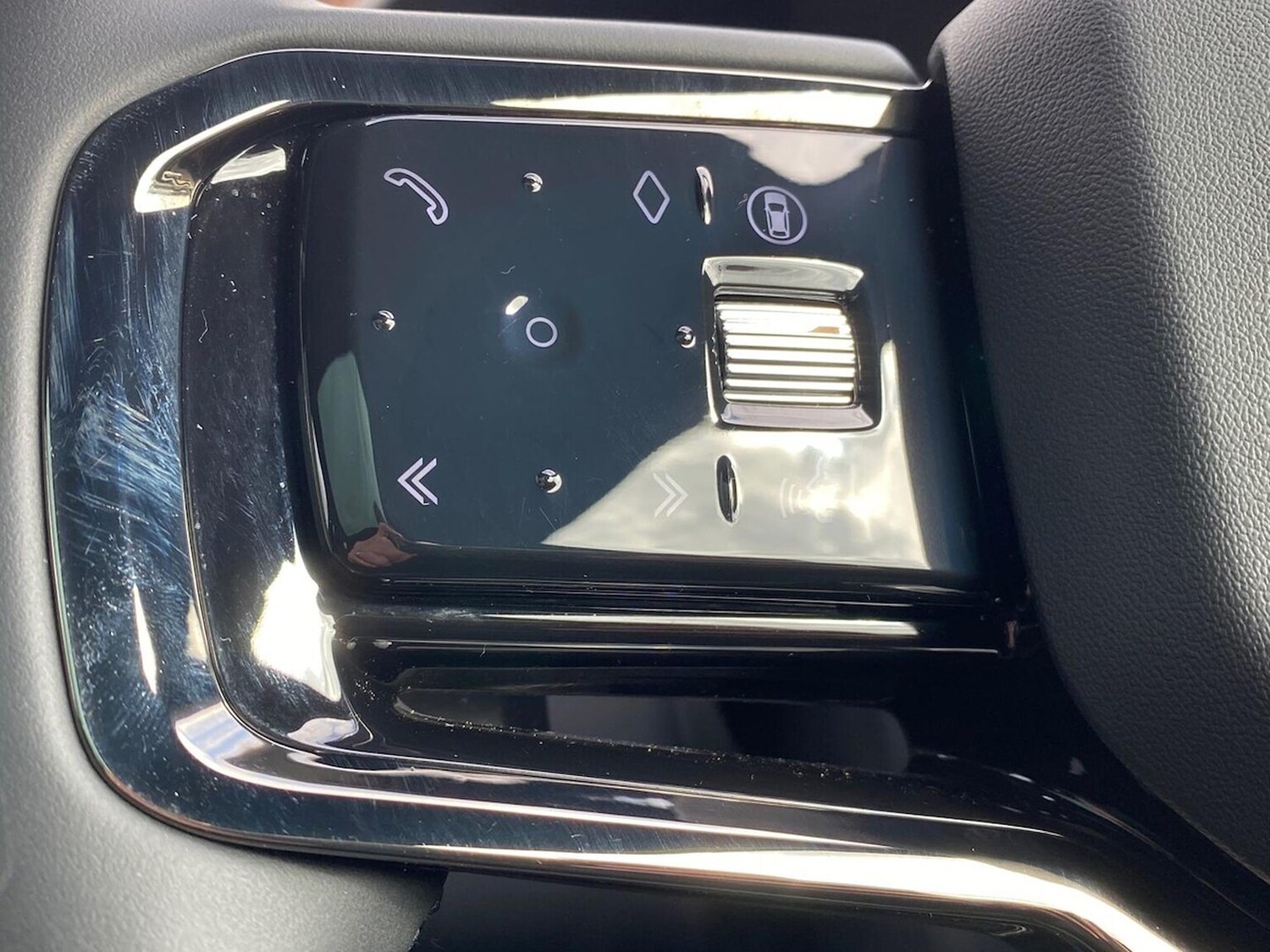 Used Land Rover Range Rover Evoque 2025 for sale - 76077738: Photo 30