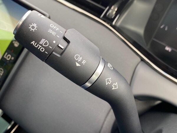 Used Land Rover Range Rover Evoque 2025 for sale - 76077738: Photo 32