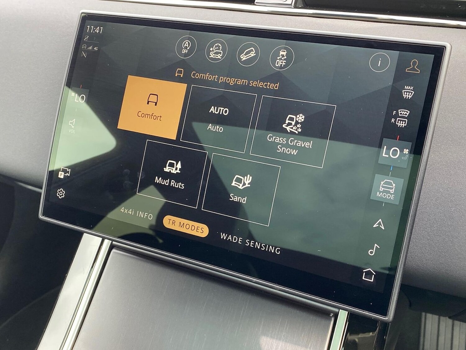 Used Land Rover Range Rover Evoque 2025 for sale - 76077738: Photo 37