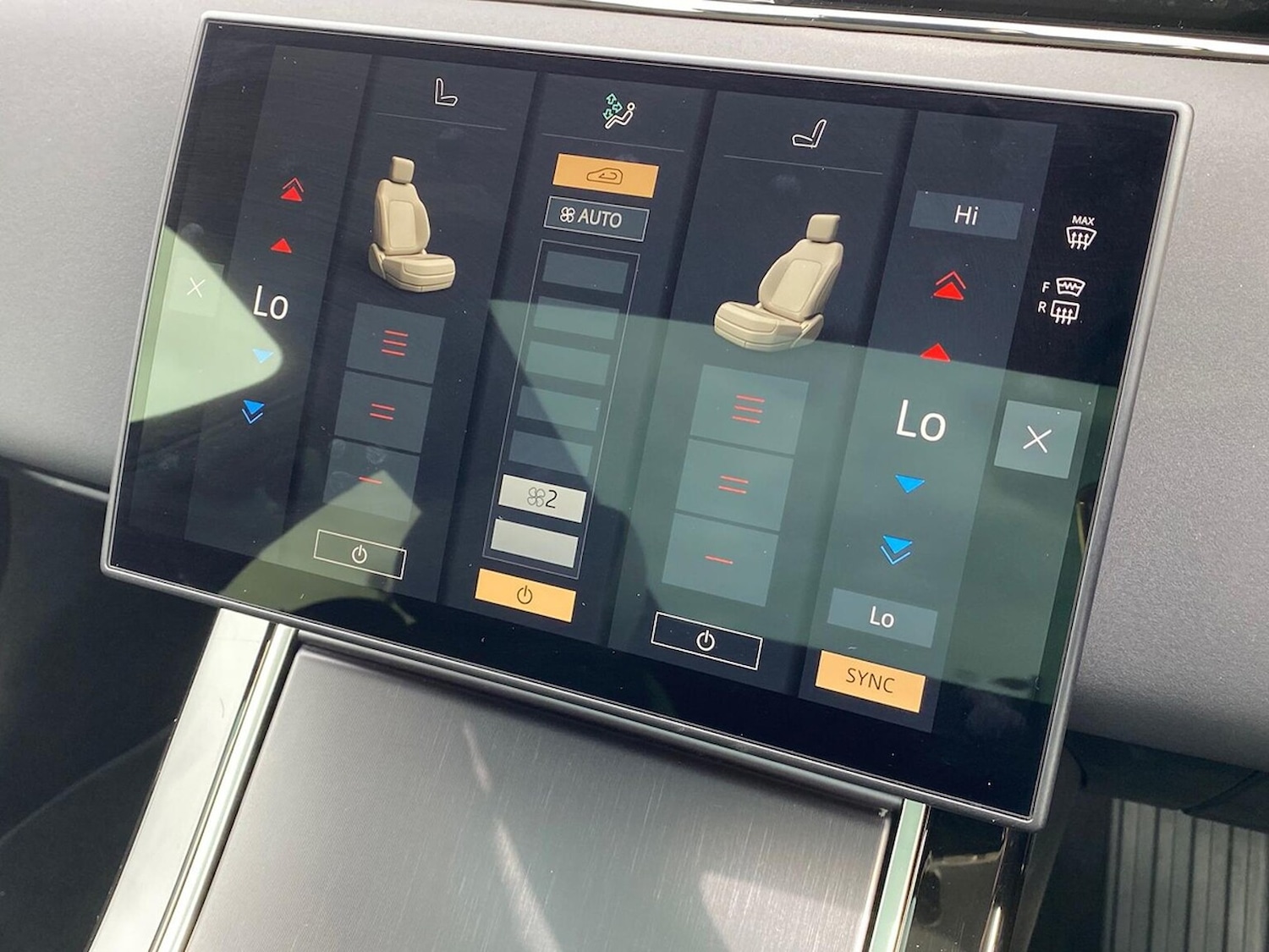 Used Land Rover Range Rover Evoque 2025 for sale - 76077738: Photo 40