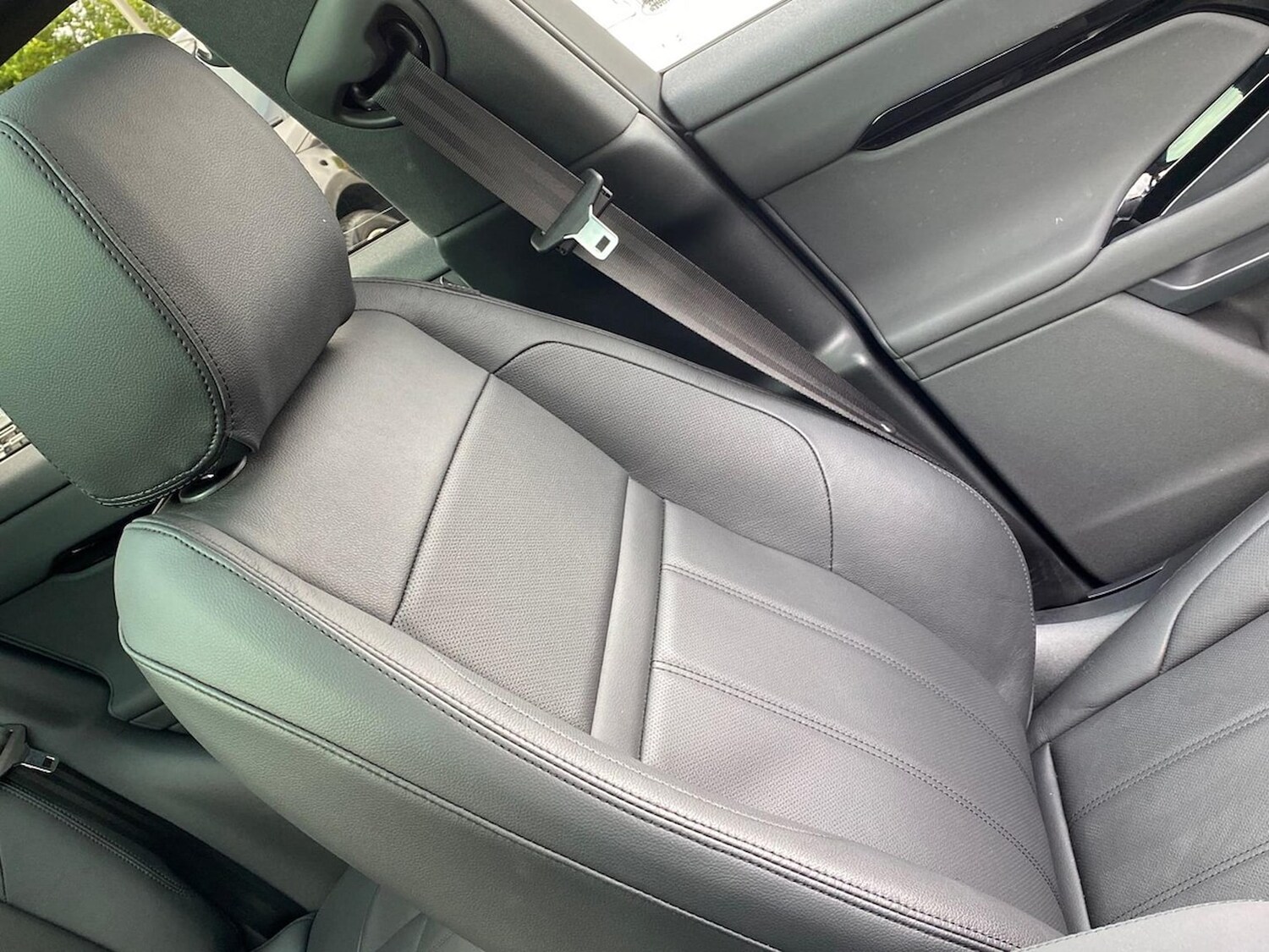 Used Land Rover Range Rover Evoque 2025 for sale - 76077738: Photo 43