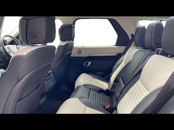 Used Land Rover Discovery 2024 for sale - 78497862: Photo