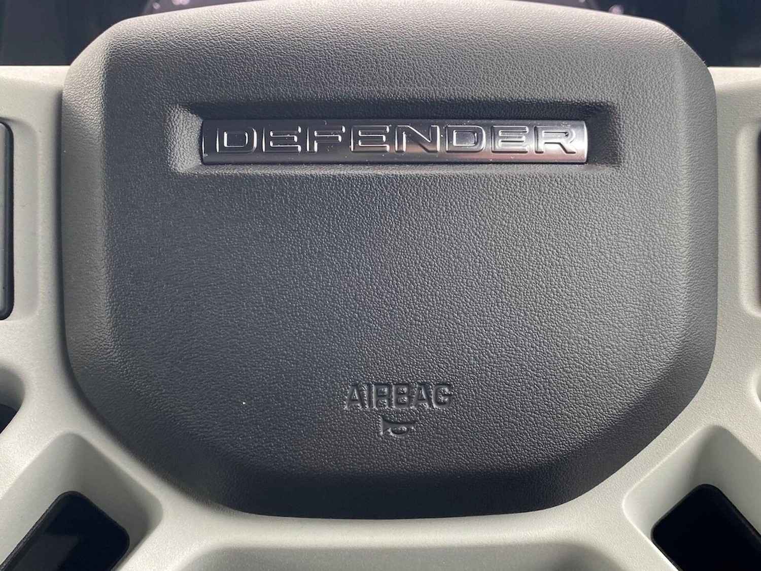 Used Land Rover Defender 2023 for sale - 78026088: Photo 26