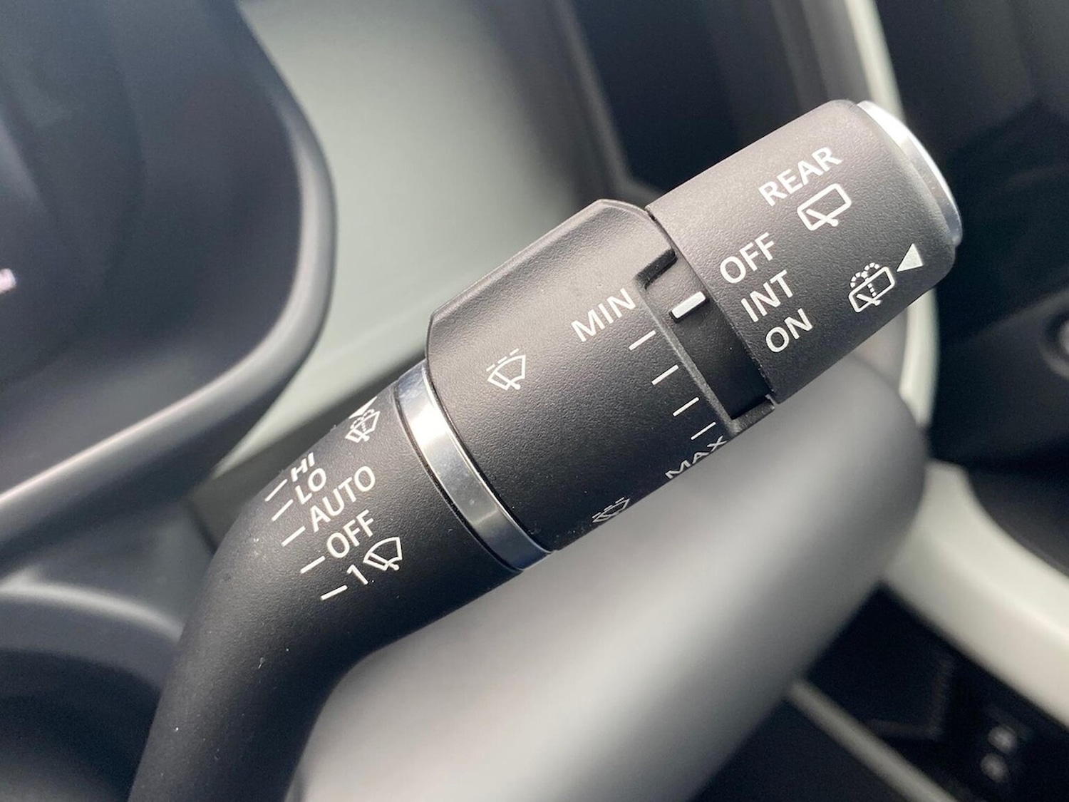 Used Land Rover Defender 2023 for sale - 78026088: Photo 29