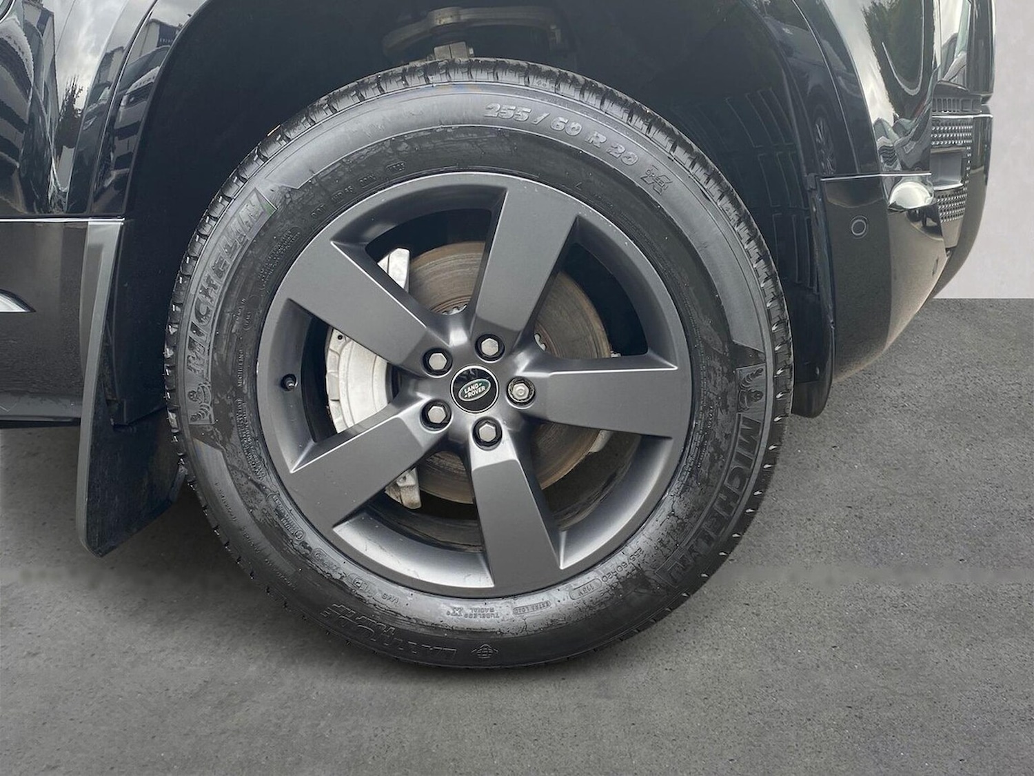 Used Land Rover Defender 2023 for sale - 78026088: Photo 8