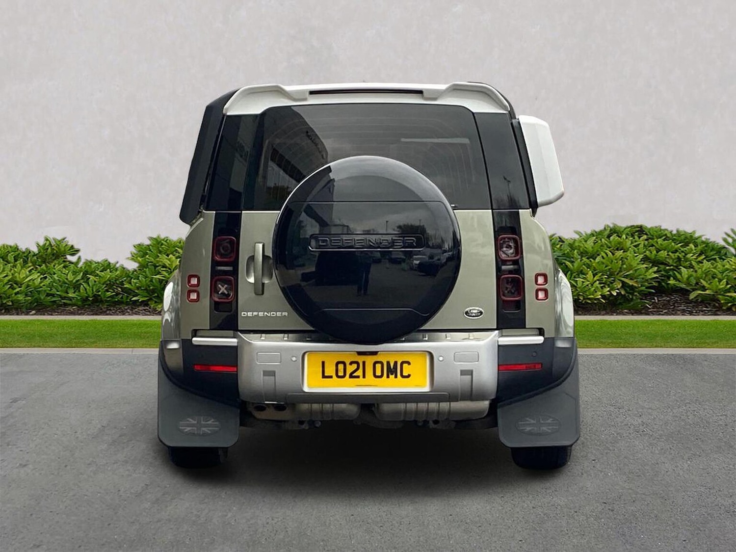 Used Land Rover Defender 2021 for sale - 78079391: Photo 6