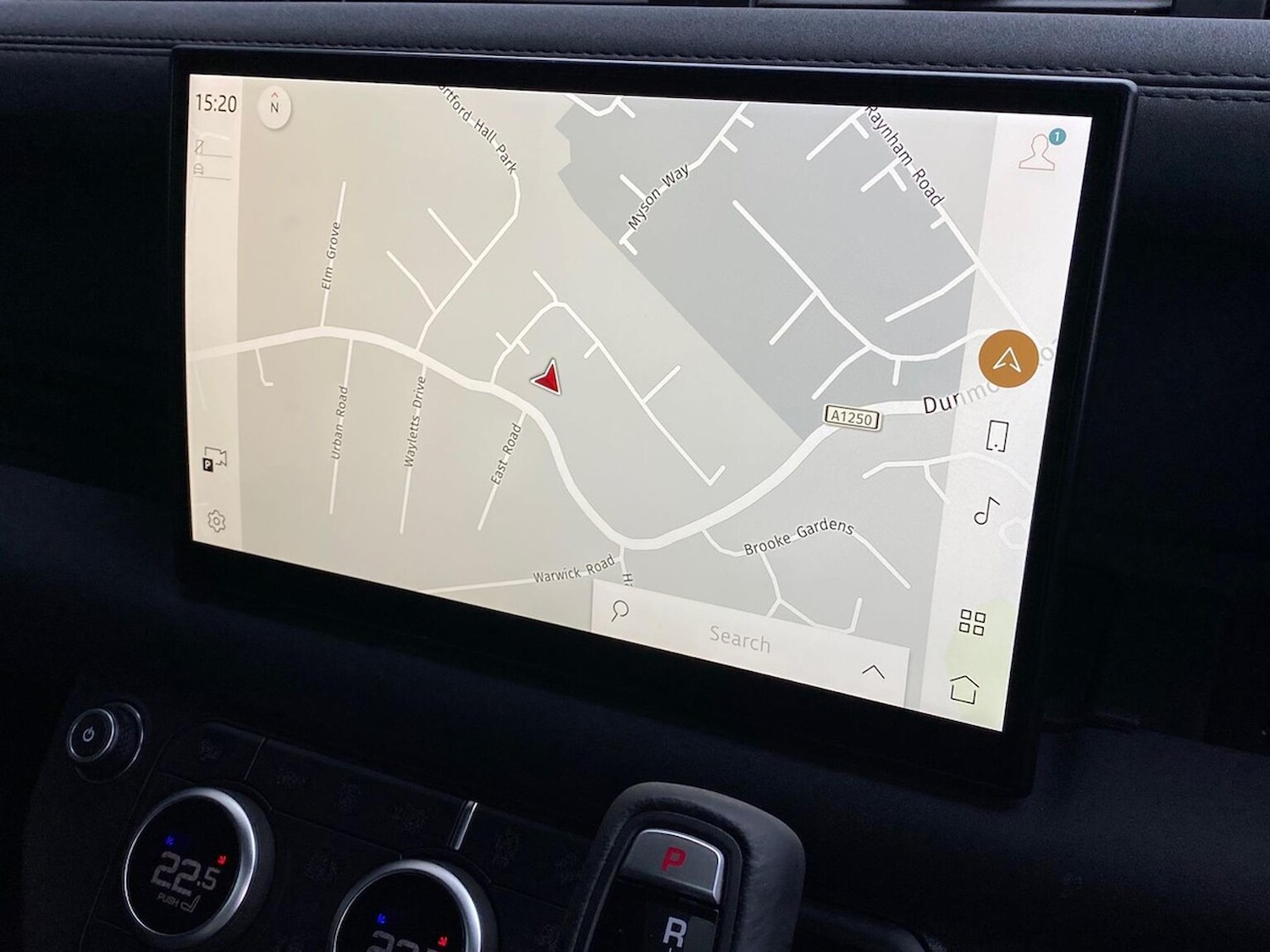 Used Land Rover Defender 2023 for sale - 77973956: Photo 11