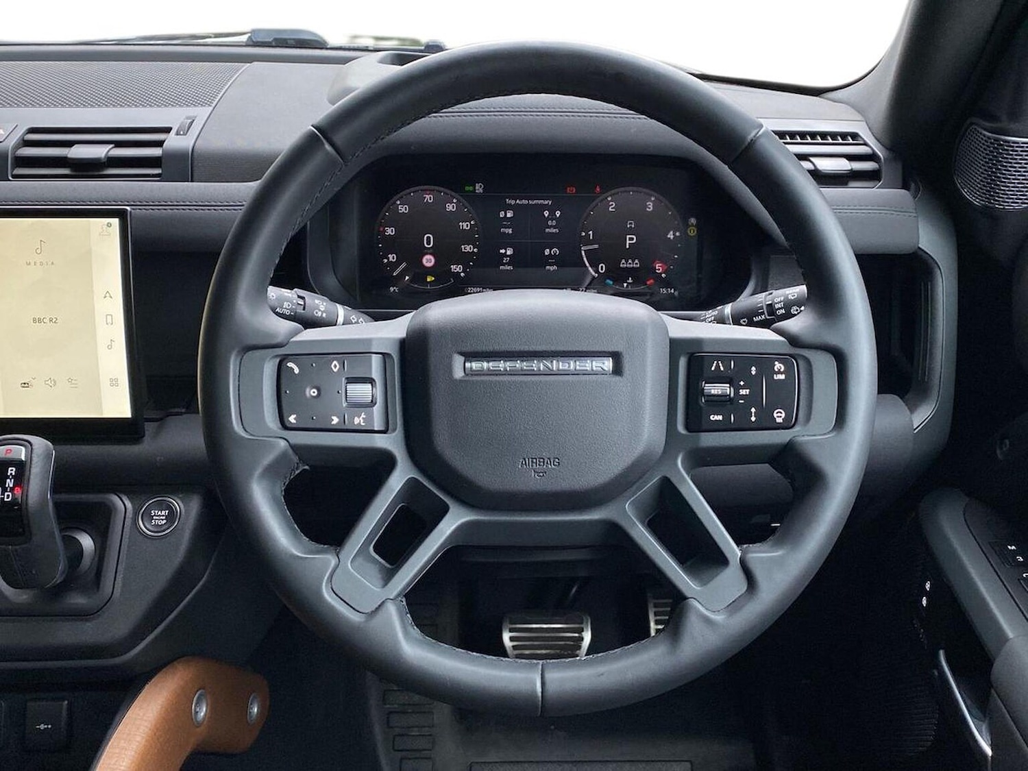 Used Land Rover Defender 2023 for sale - 77973956: Photo 15