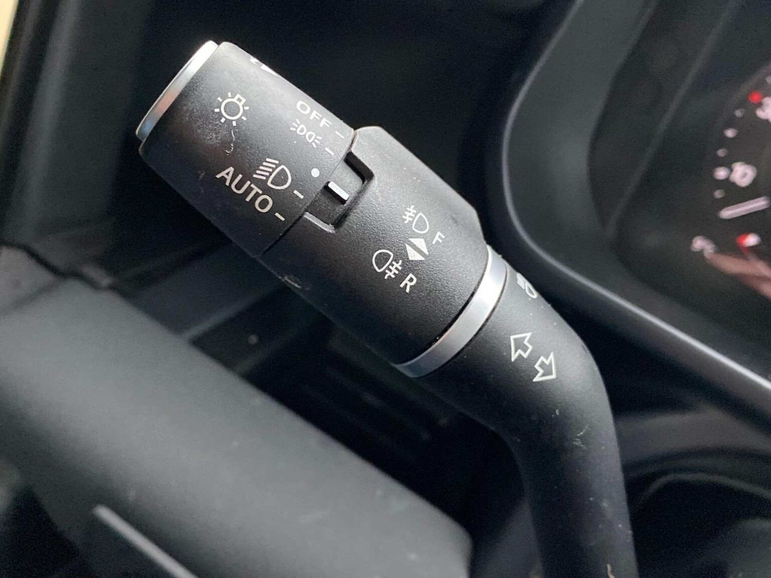 Used Land Rover Defender 2023 for sale - 77973956: Photo 37