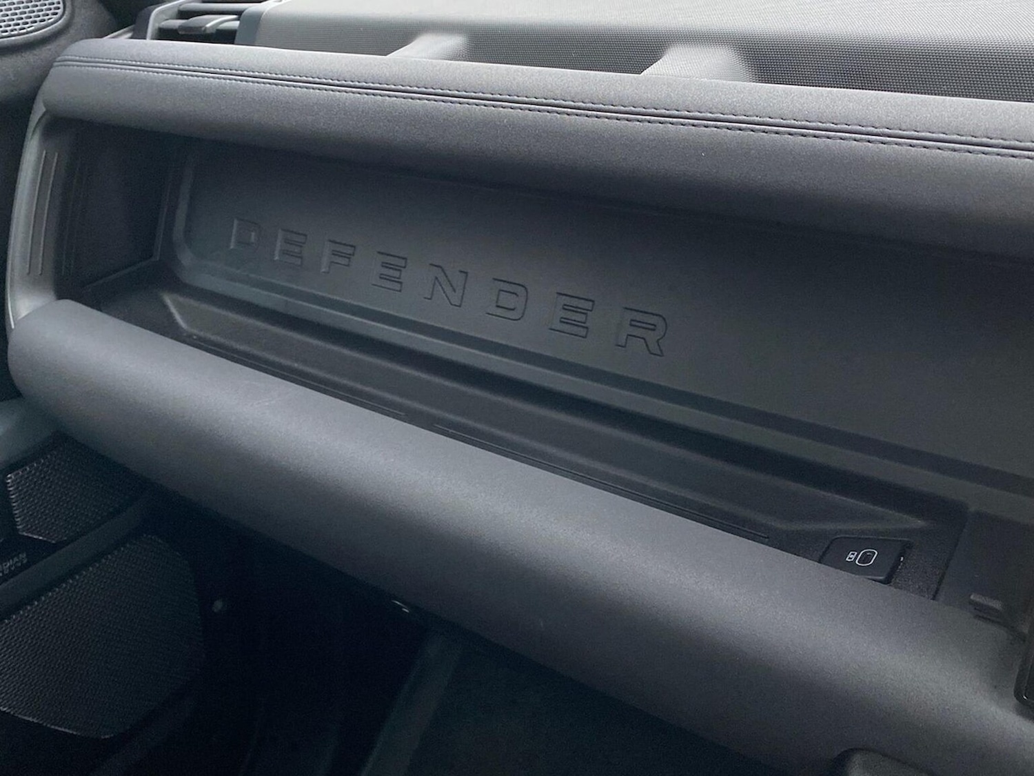 Used Land Rover Defender 2023 for sale - 77973956: Photo 39