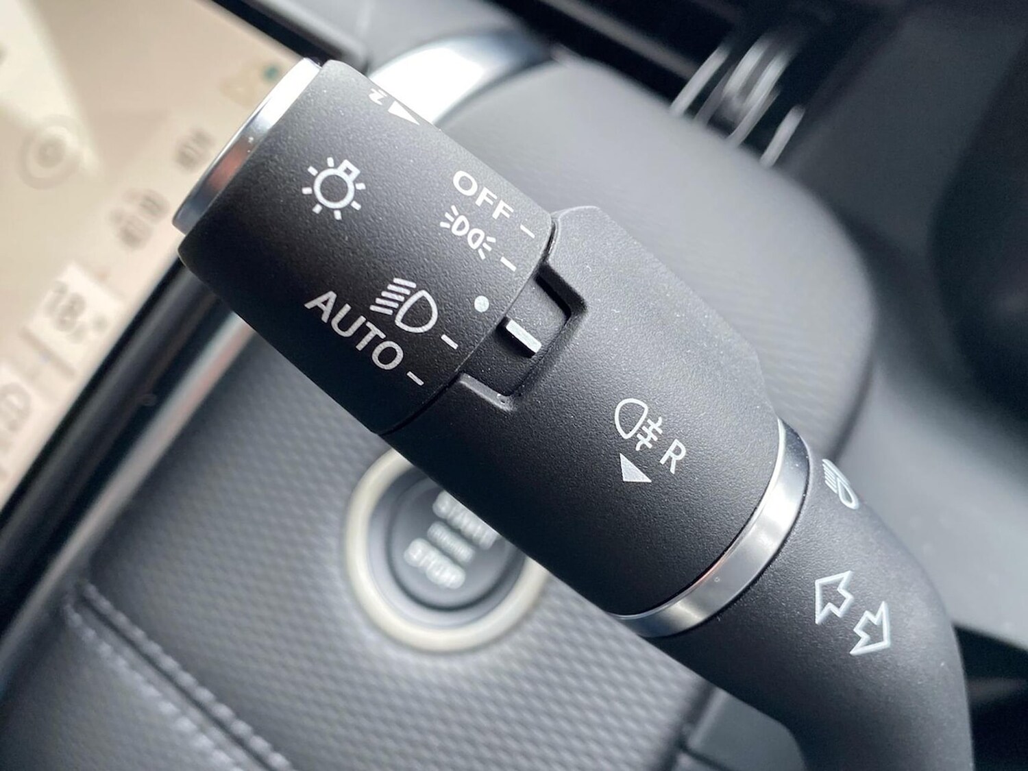 Used Land Rover Discovery Sport 2025 for sale - 78193776: Photo 38