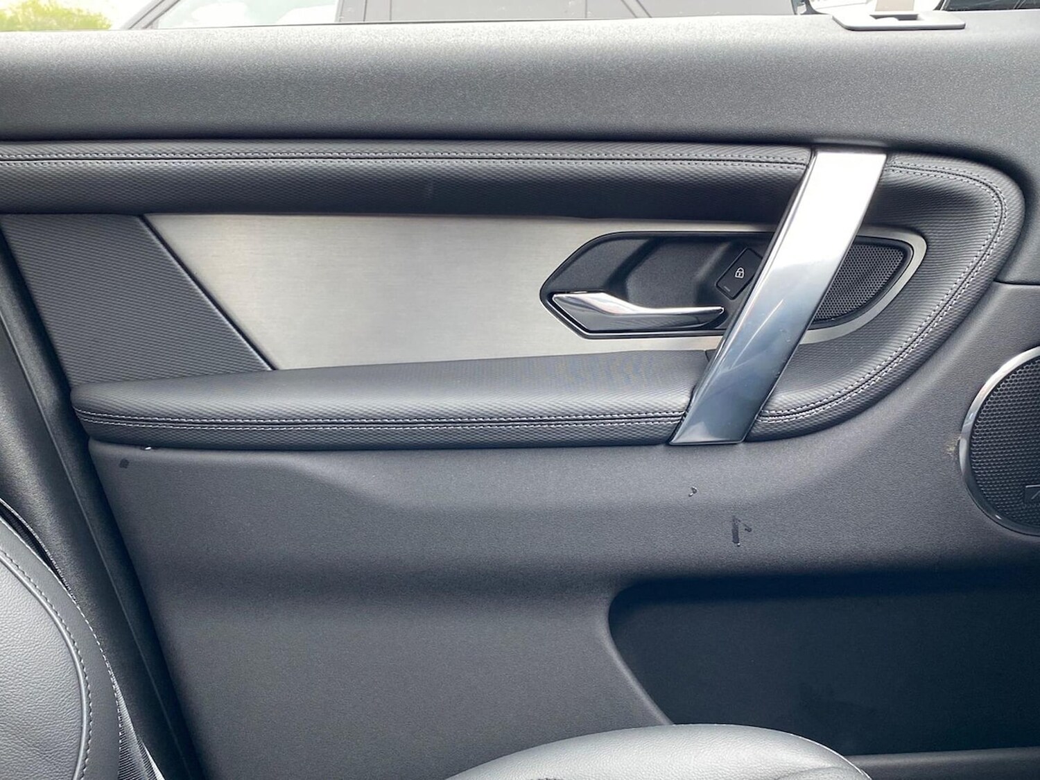 Used Land Rover Discovery Sport 2025 for sale - 78193776: Photo 41