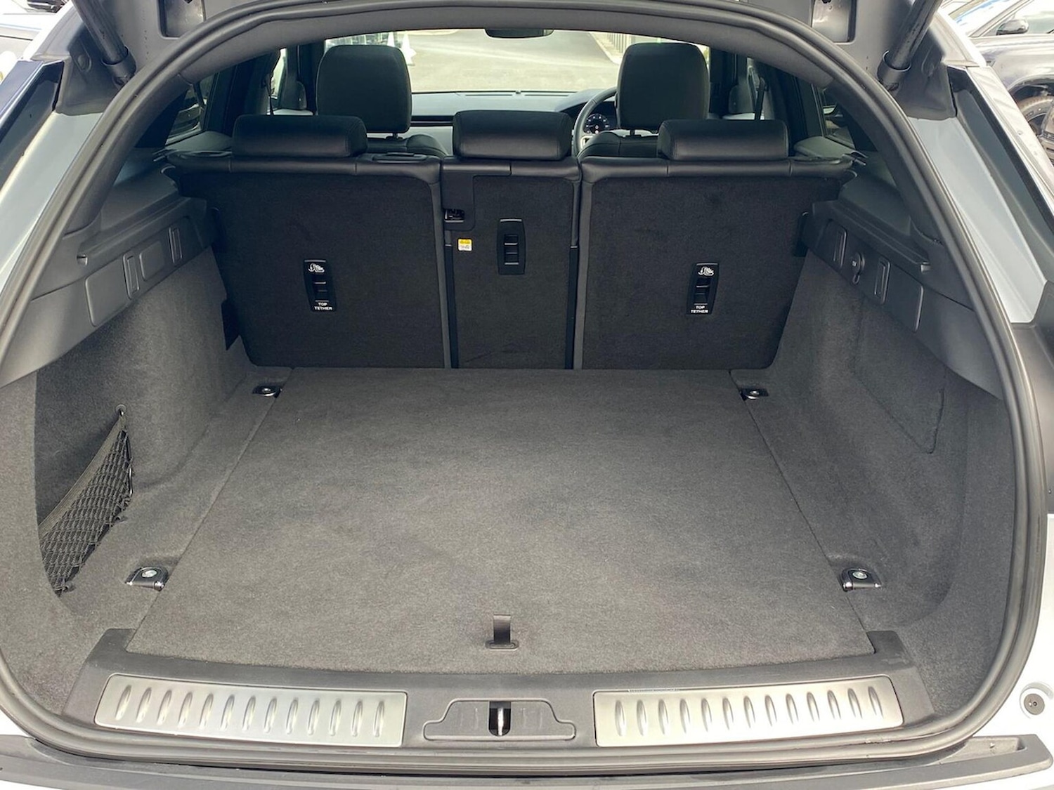 Used Land Rover Range Rover Velar 2023 for sale - 76159585: Photo 10