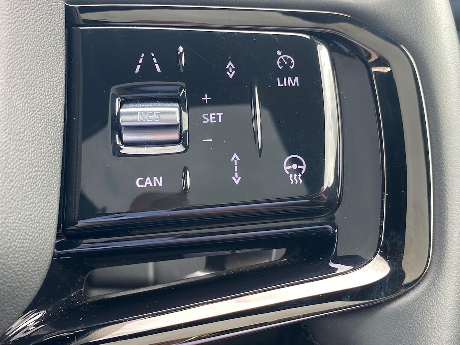 Used Land Rover Range Rover Velar 2023 for sale - 76159585: Photo 37