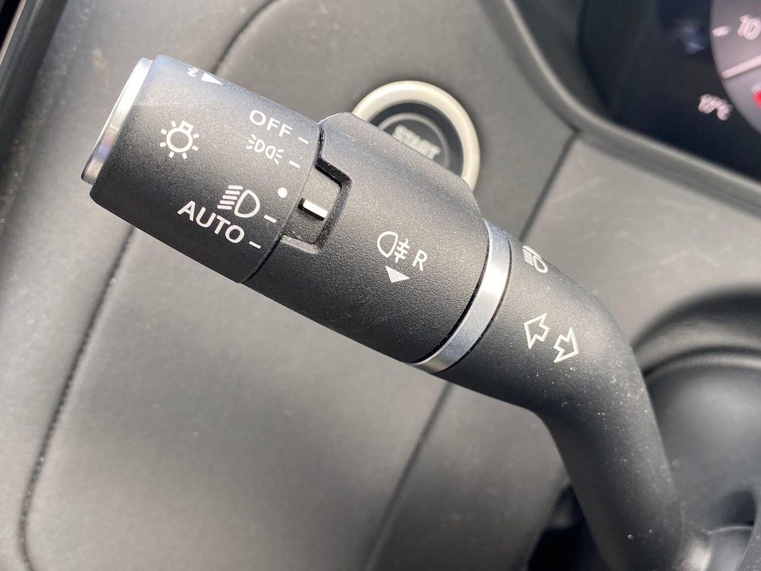 Used Land Rover Range Rover Velar 2023 for sale - 76159585: Photo 39