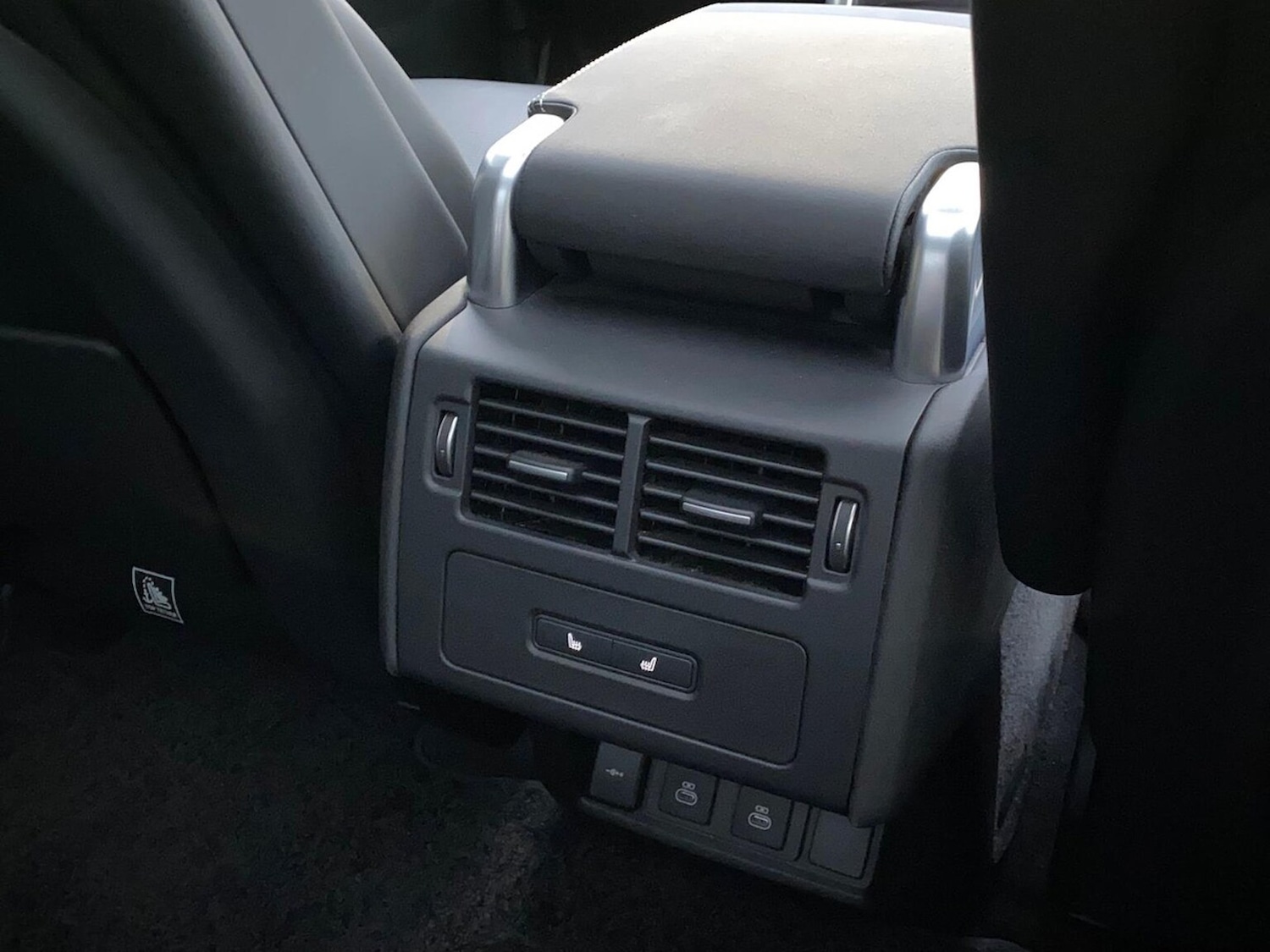 Used Land Rover Discovery 2023 for sale - 77579800: Photo 18