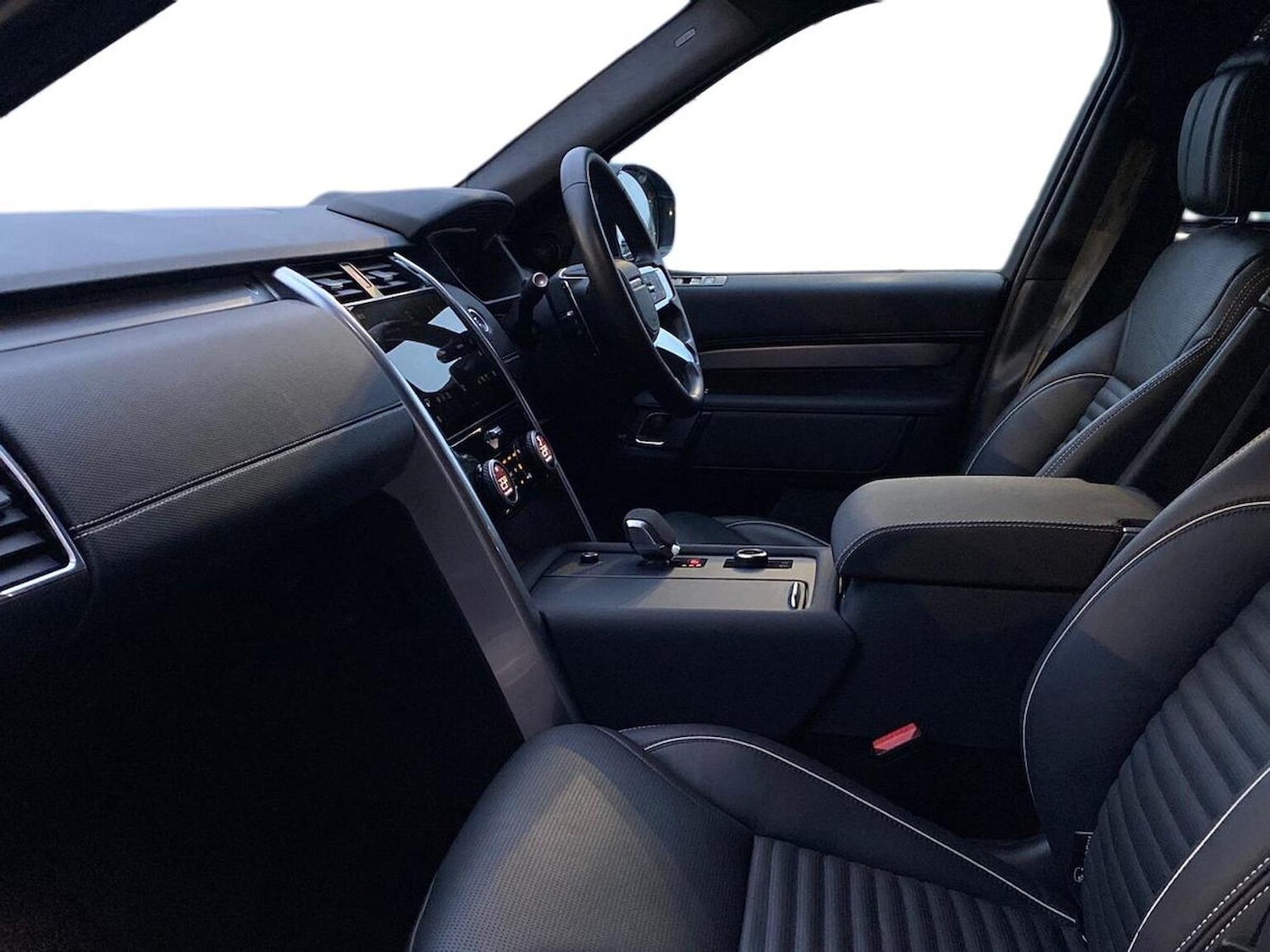 Used Land Rover Discovery 2023 for sale - 77579800: Photo 3