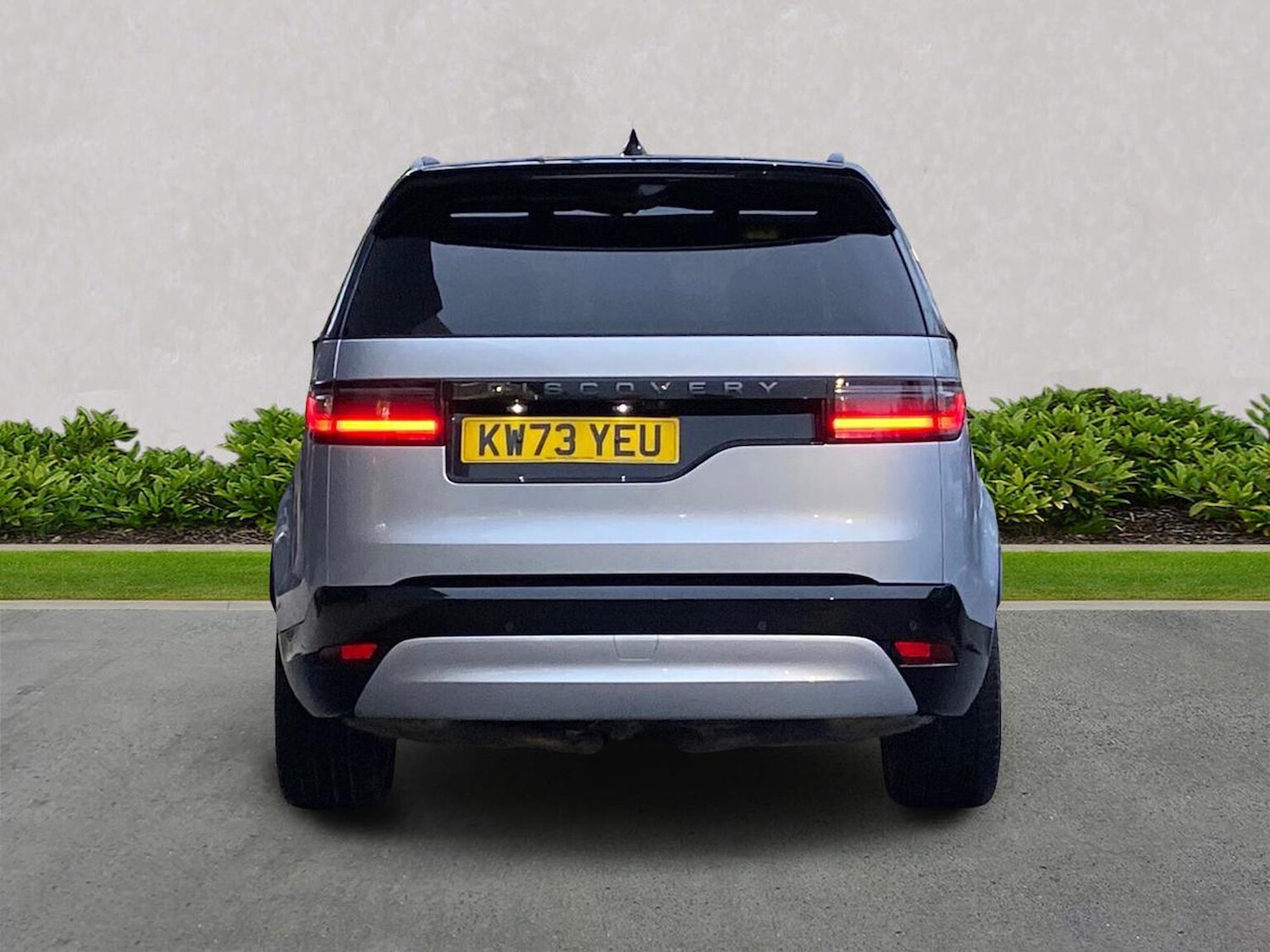 Used Land Rover Discovery 2023 for sale - 77579800: Photo 6