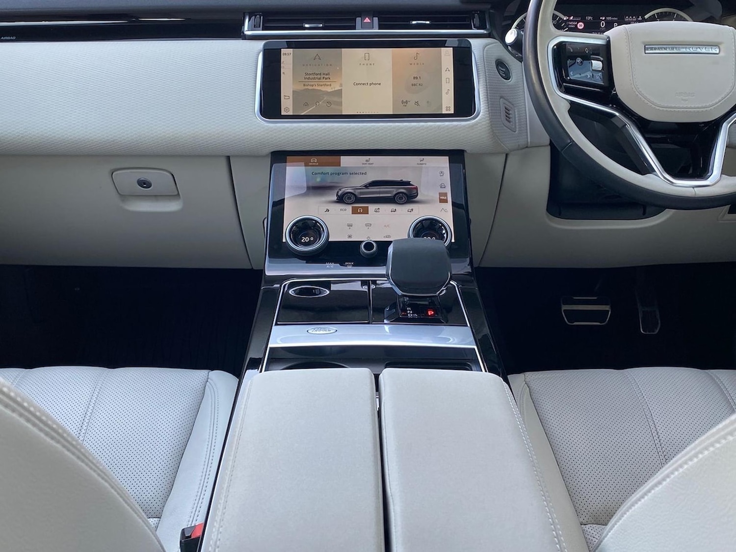 Used Land Rover Range Rover Velar 2023 for sale - 76521014: Photo 14