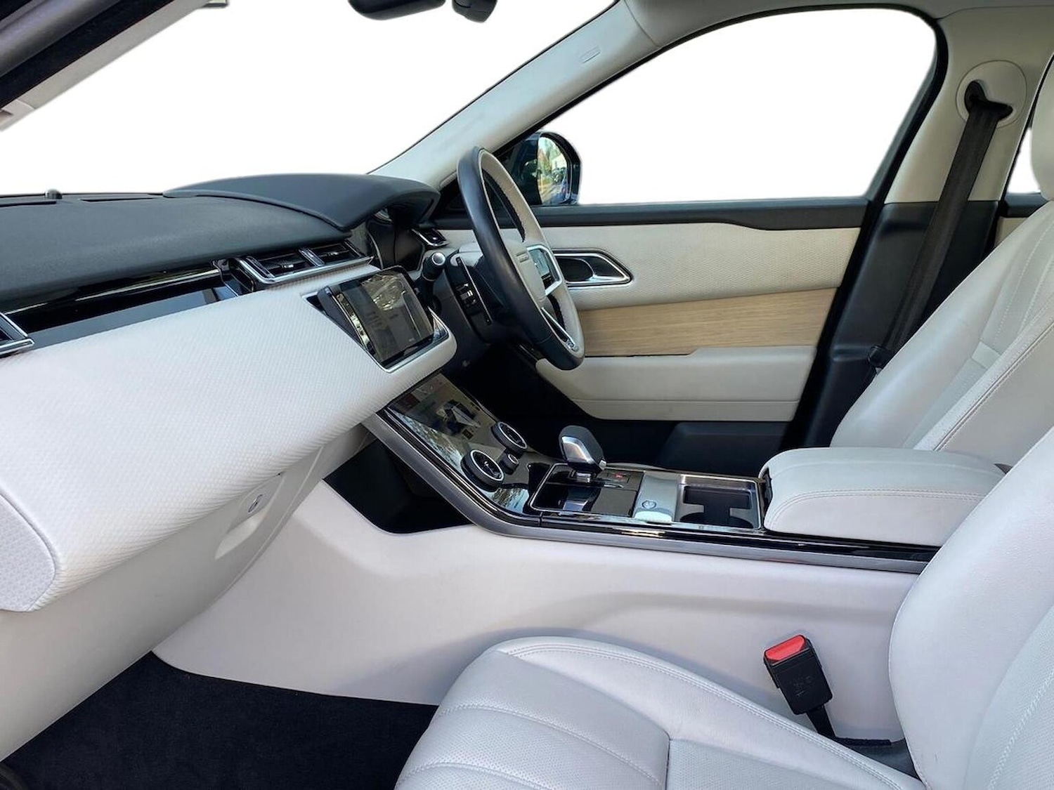 Used Land Rover Range Rover Velar 2023 for sale - 76521014: Photo 3