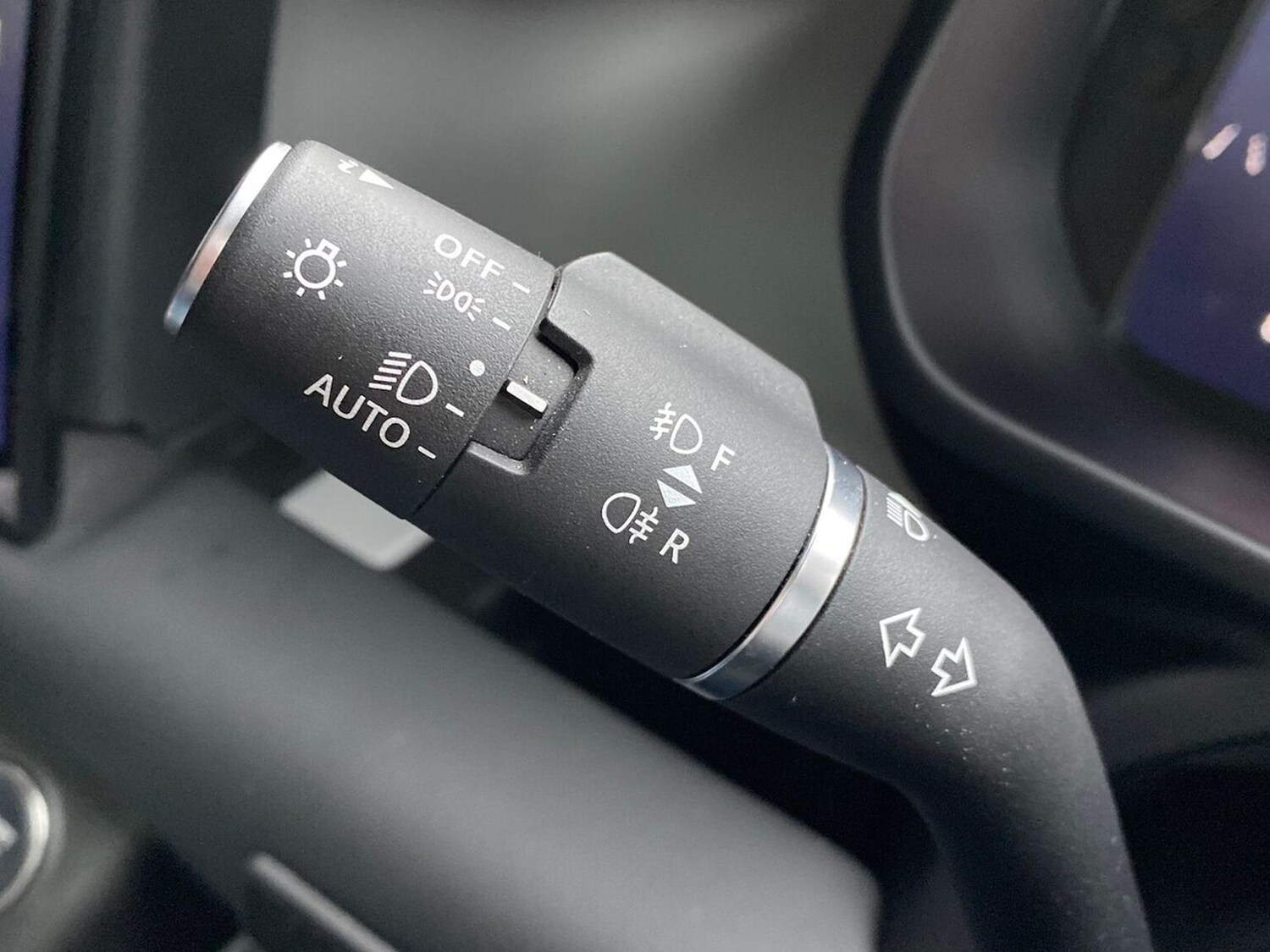 Used Land Rover Defender 2024 for sale - 77888652: Photo 30