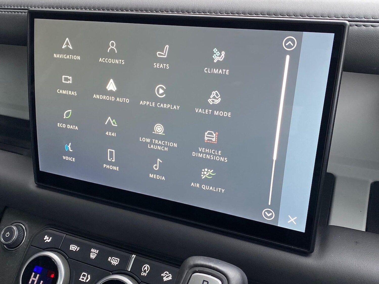 Used Land Rover Defender 2024 for sale - 77888652: Photo 34