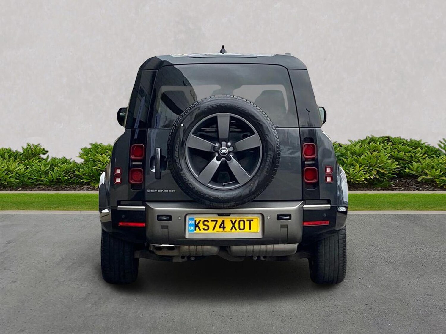 Used Land Rover Defender 2024 for sale - 77888652: Photo 6