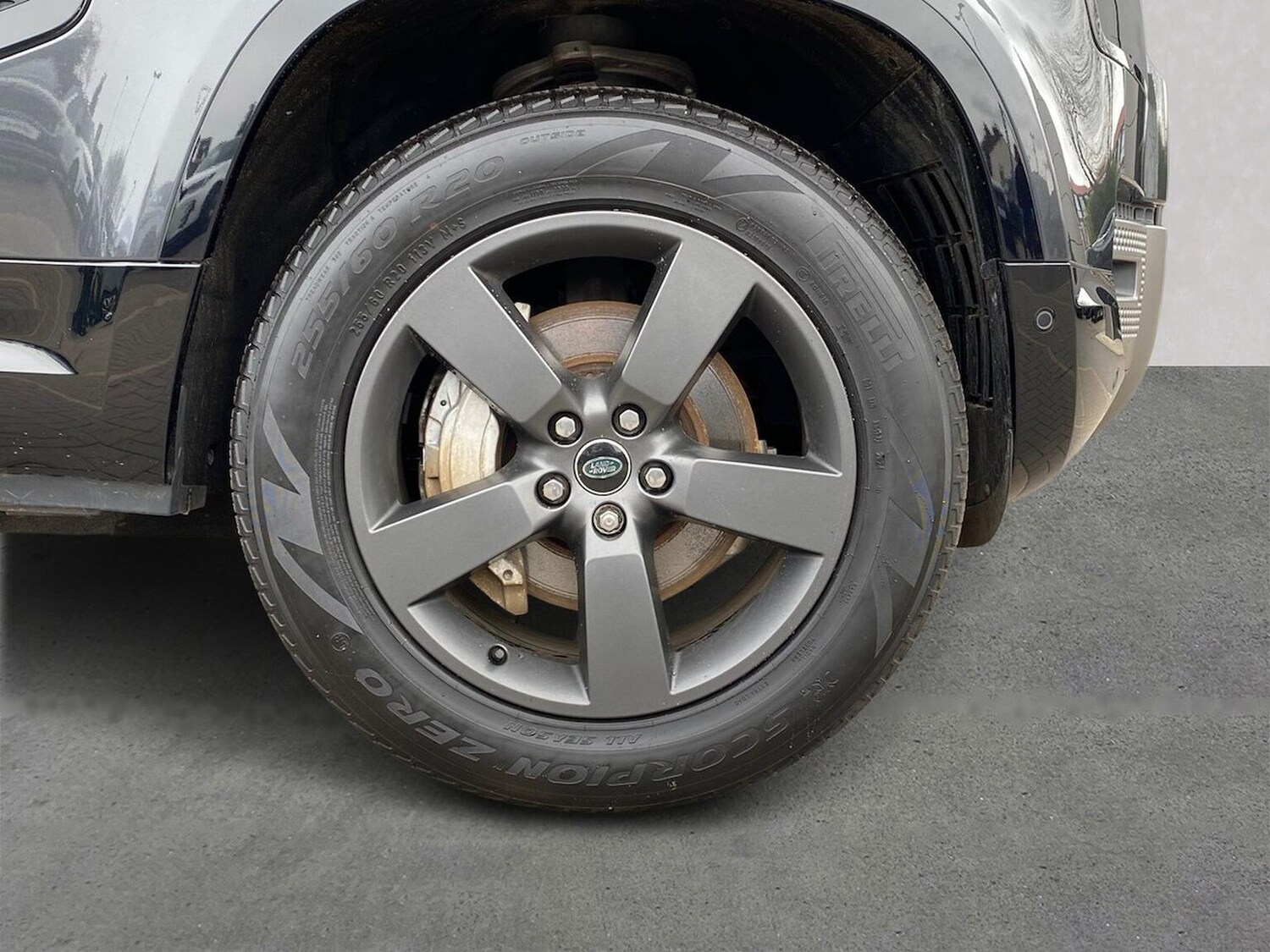 Used Land Rover Defender 2024 for sale - 77888652: Photo 8