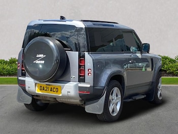 Used Land Rover Defender 2021 for sale - 75491238: Photo