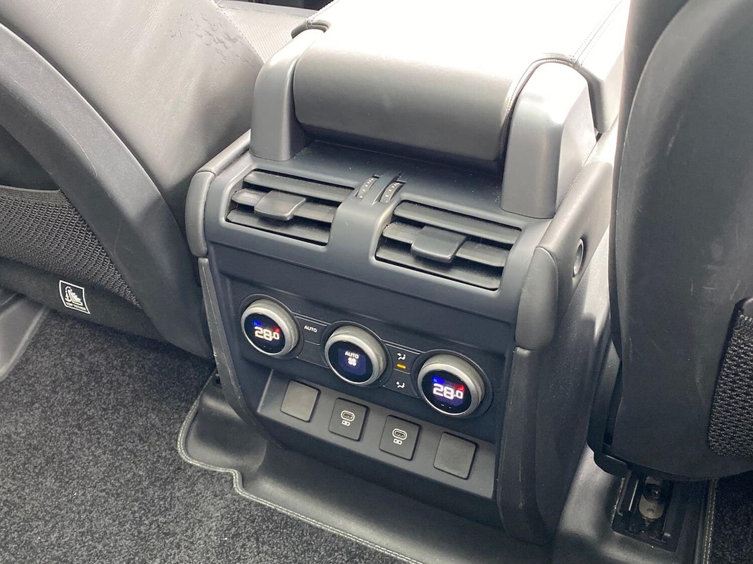 Used Land Rover Defender 2024 for sale - 78193807: Photo 20