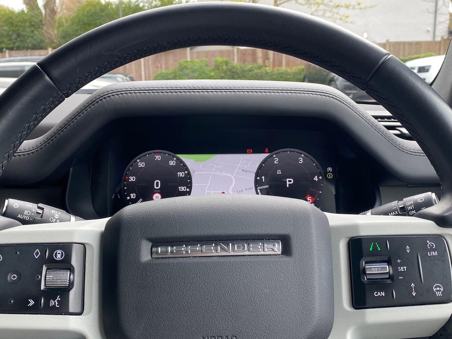 Used Land Rover Defender 2024 for sale - 78193807: Photo 32