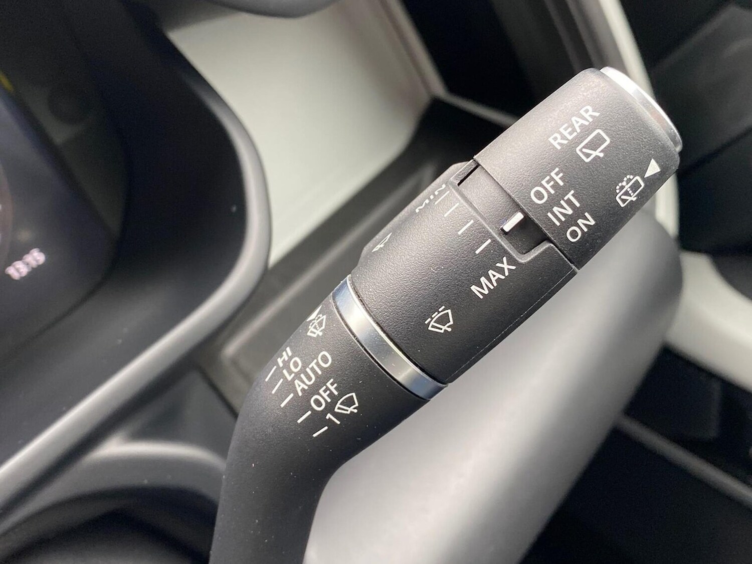 Used Land Rover Defender 2024 for sale - 78193807: Photo 36