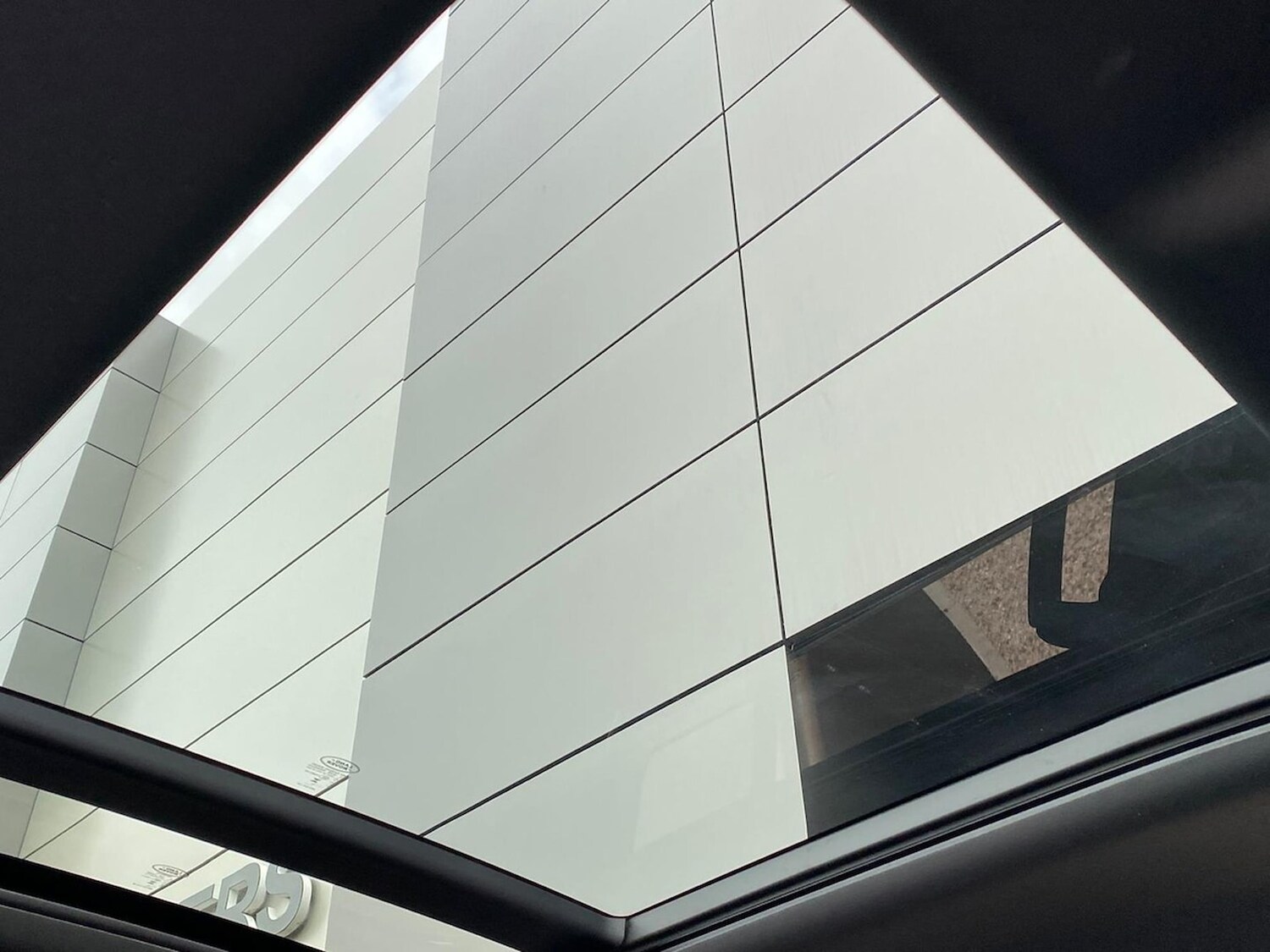 Used Land Rover Defender 2024 for sale - 78193807: Photo 41