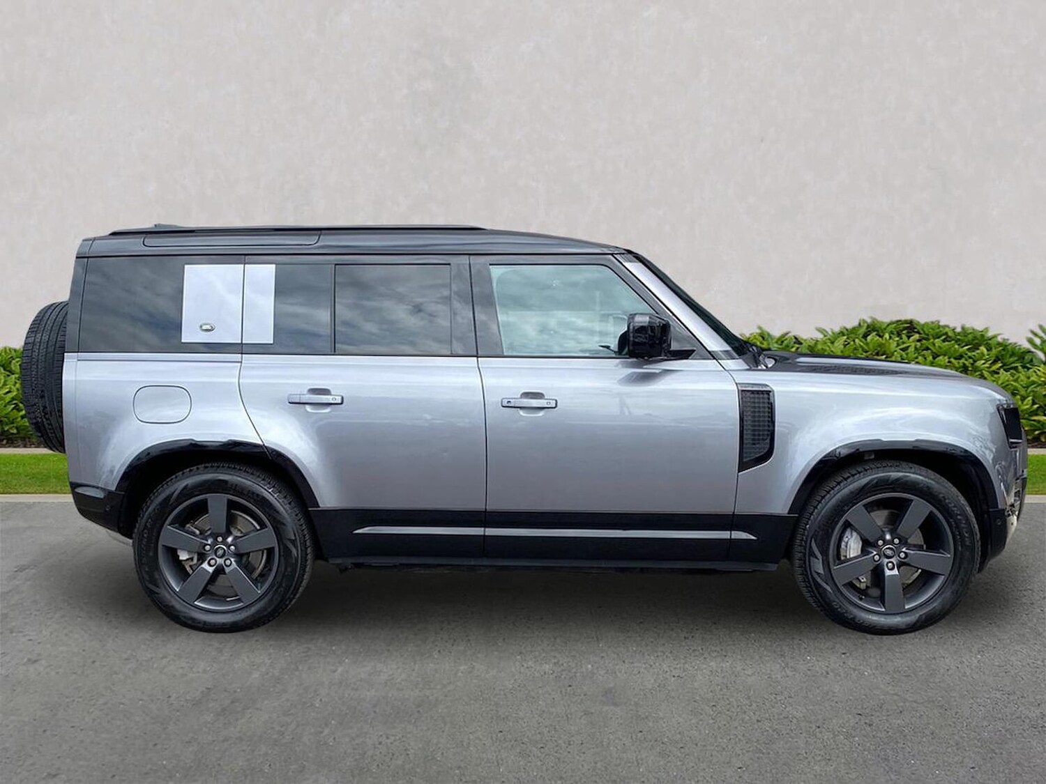 Used Land Rover Defender 2024 for sale - 78193807: Photo 7