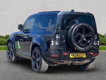 Used Land Rover Defender 2024 for sale - 78238023: Photo