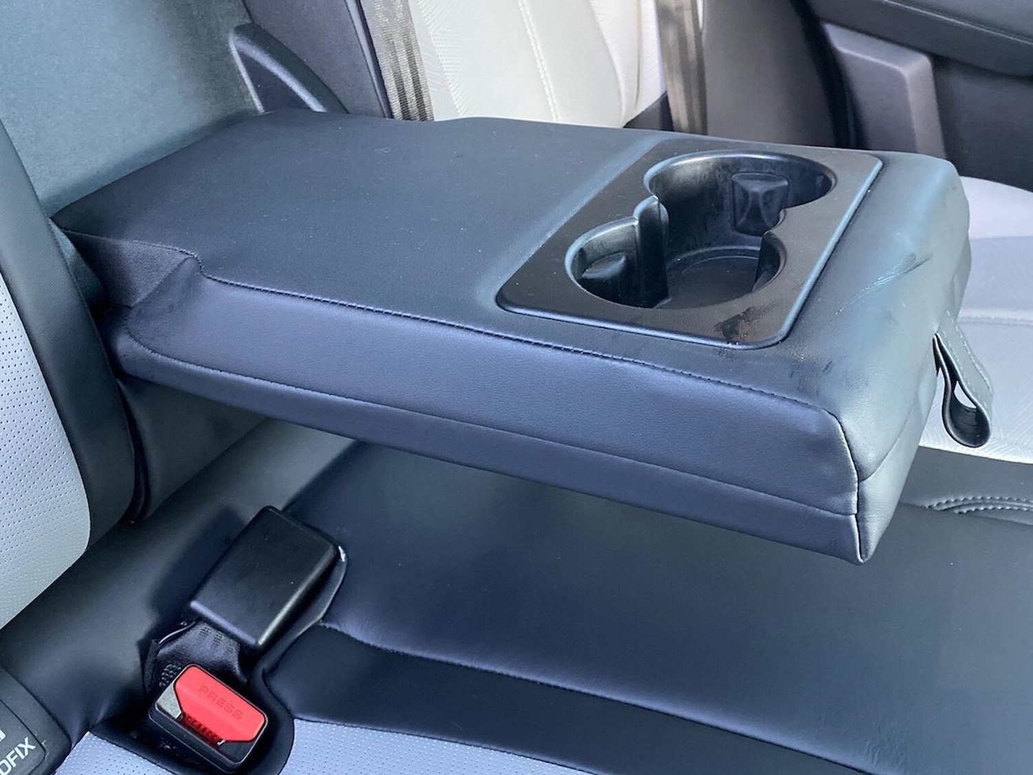 Used Land Rover Range Rover Velar 2024 for sale - 77542449: Photo 36