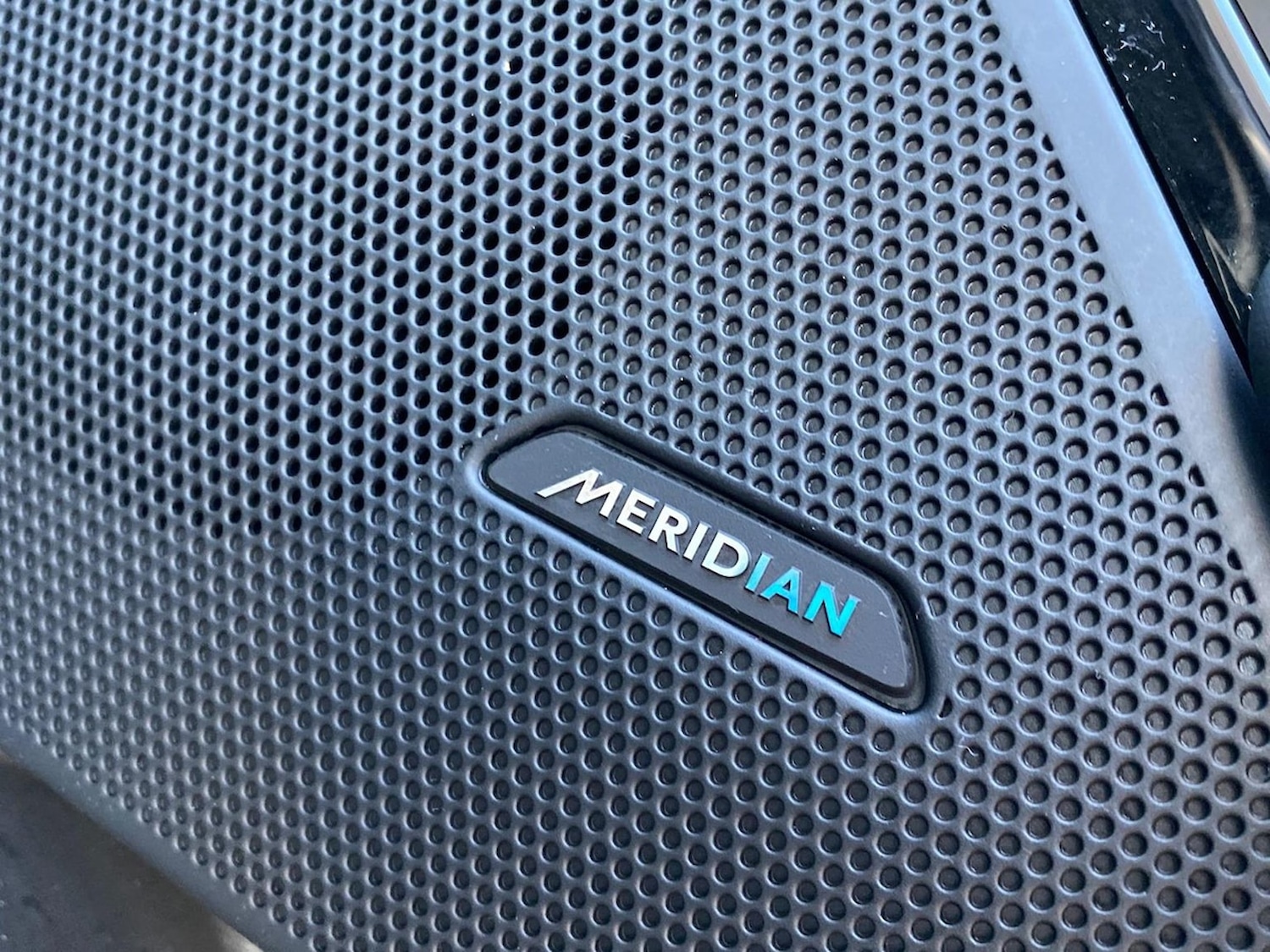 Used Land Rover Range Rover Velar 2024 for sale - 77542449: Photo 39