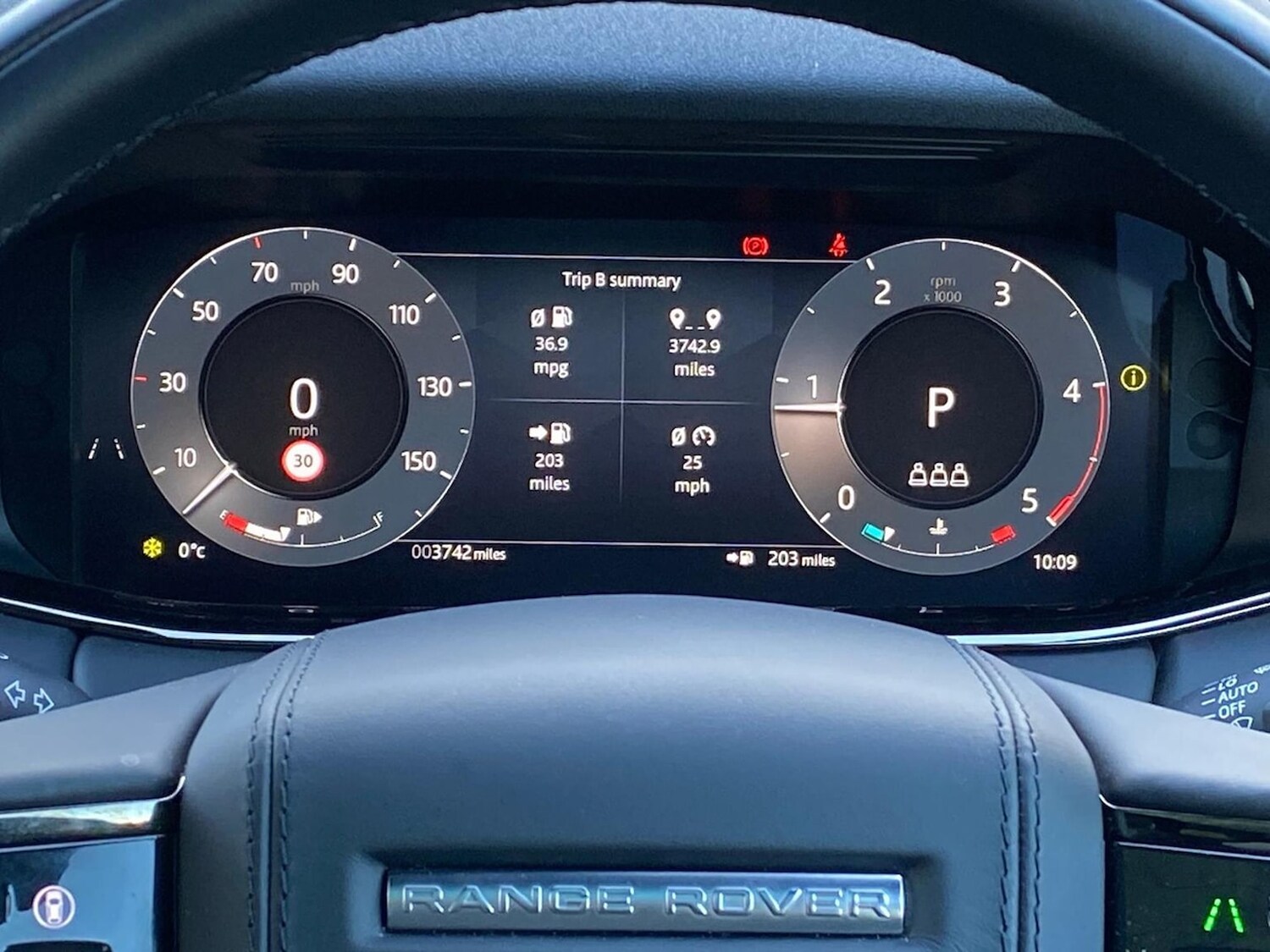 Used Land Rover Range Rover Evoque 2025 for sale - 77487805: Photo 16