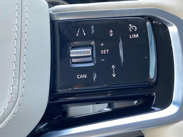 Used Land Rover Range Rover Velar 2023 for sale - 76193205: Photo 28