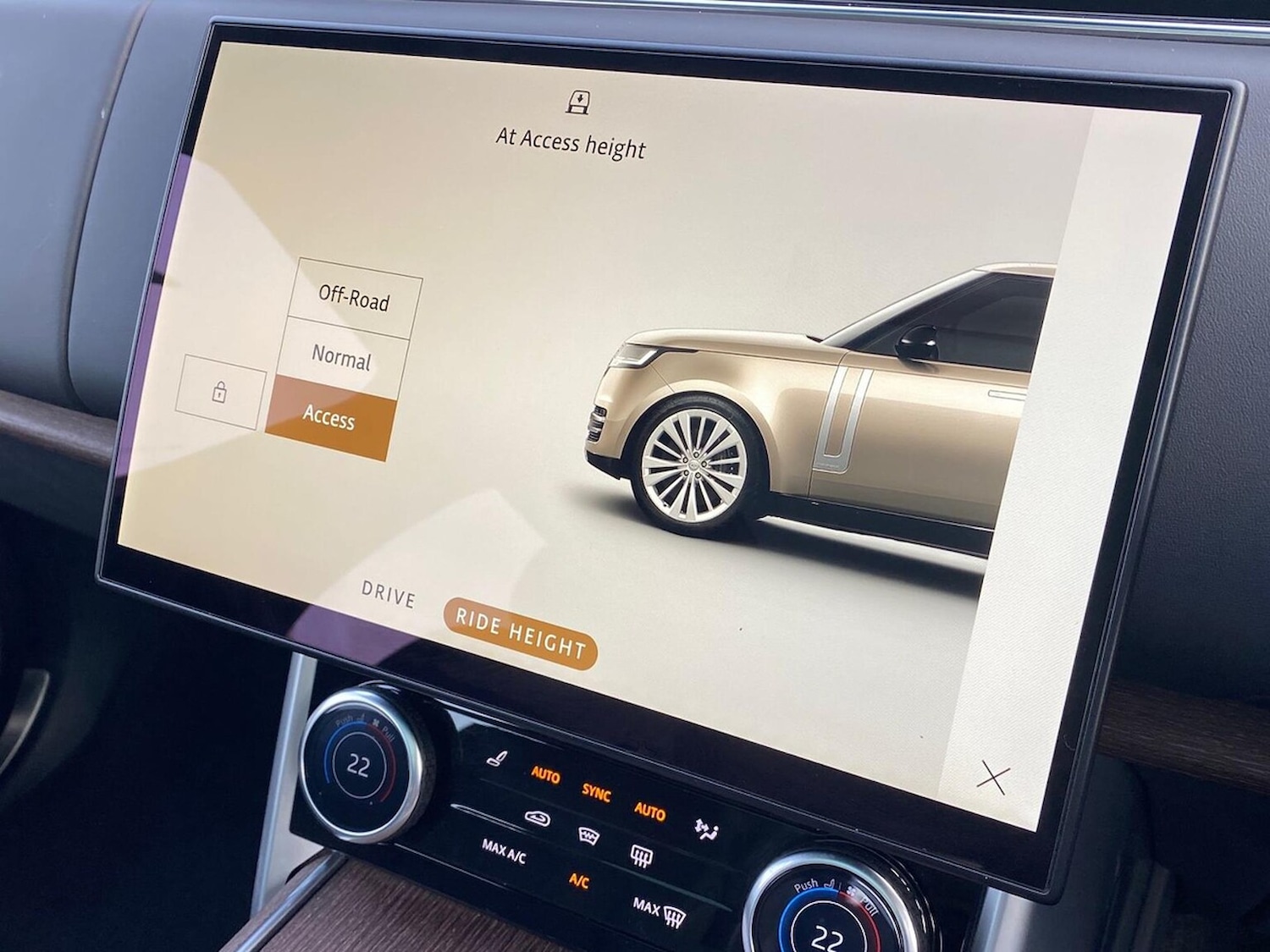 Used Land Rover Range Rover 2022 for sale - 76331076: Photo 32